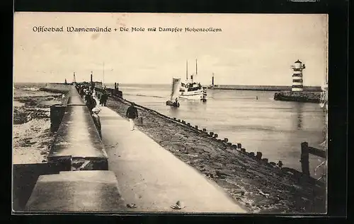 AK Warnemünde, Die Mole mit Dampfer Hohenzollern