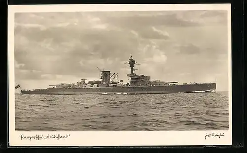 AK Panzerschiff Deutschland der Kriegsmarine auf hoher See