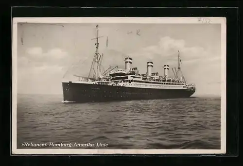 AK Passagierschiff Reliance der H.-A.-Linie auf hoher See