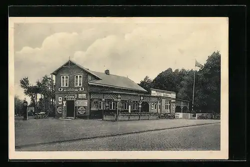 AK Quickborn i. Holst., Gasthaus Schützenhof mit Strasse