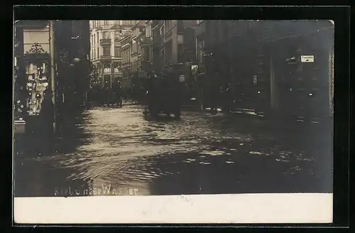 Foto-AK Kiel, Strasse unter Wasser am 31. Dezember 1904, Hochwasser