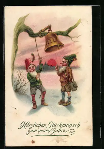 Künstler-AK Neujahresgrüsse, Zwerge läuten eine Glocke im Schnee