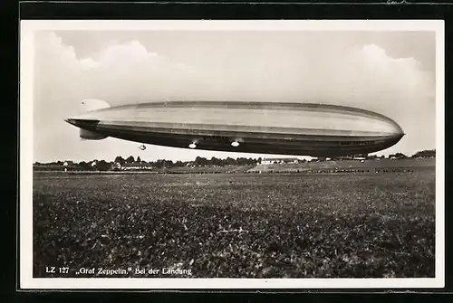 AK Luftschiff LZ127 Graf Zeppelin bei der Landung