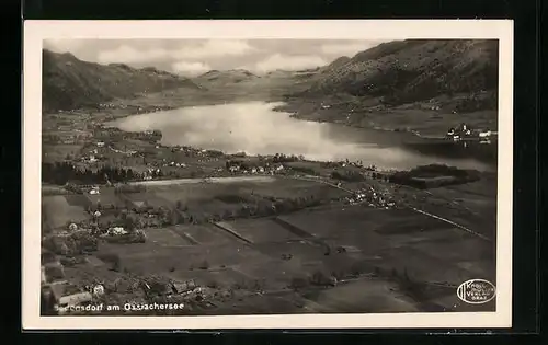 AK Bodensdorf am Ossiachersee, Fliegeraufnahme mit Gesamtansicht der Gemeinde