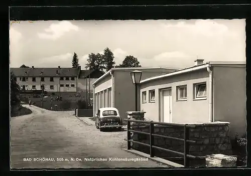 AK Bad Schönau, Kohlensäuregasbad mit Strasse