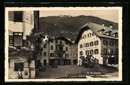 AK St. Wolfgang, Landungsplatz Weisses Rössl