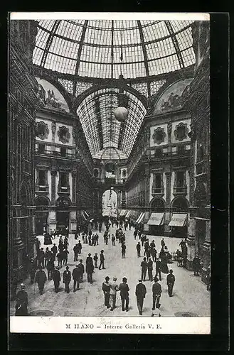 AK Milano, Interno Galleria Vittorio Emanuele