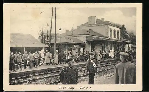 AK Montmédy, La Gare, Bahnhof