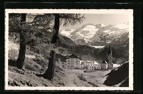 AK Obergurgl, Ortspartie mit Kirche und Hotel Gurgl