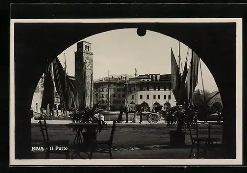 AK Riva, Il Porto