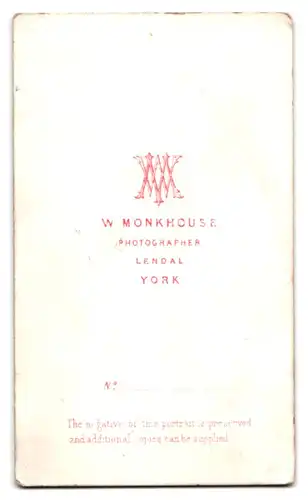 Fotografie W. Monkhouse, York, Portrait frecher Bube im Jackett