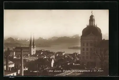 AK Luzern, das Unfallversicherungsgebäude mit Blick auf die Alpen