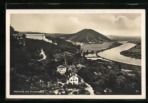 AK Regensburg, Blick zur Walhalla mit Donaustauf