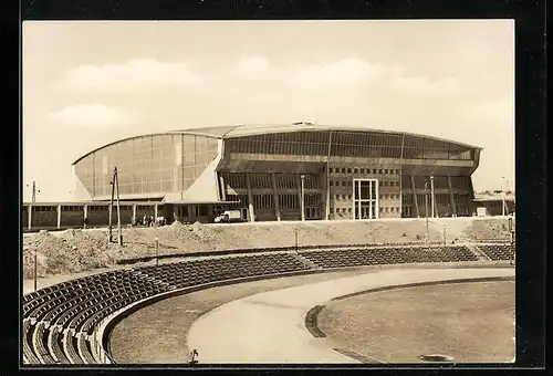 AK Schwerin, Neuerbaute Sport- und Kongresshalle