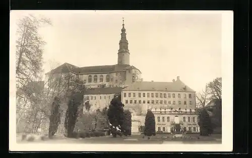 Foto-AK Weesenstein, Schloss vom Park aus gesehen