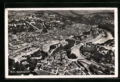 AK Bern, Totale mit Bundespalast, Luftbild