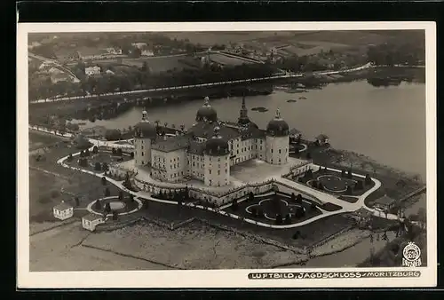 Foto-AK Walter Hahn, Dresden, Nr. 5616: Moritzburg, Luftaufnahme vom Jagdschloss
