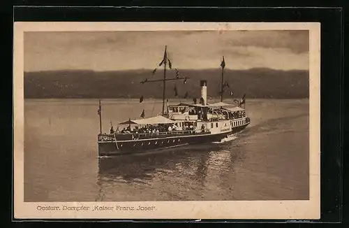 AK Österr. Dampfer Kaiser Franz Josef mit Flaggengala in voller Fahrt