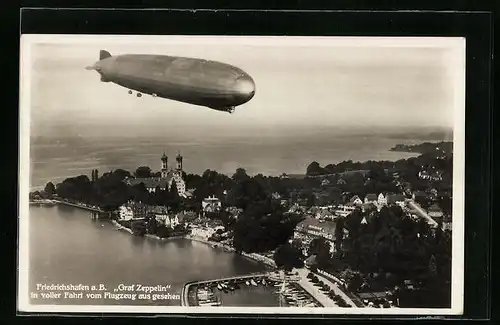 AK Friedrichshafen a. B., Fliegeraufnahme vom Luftschiff LZ127 Graf Zeppelin