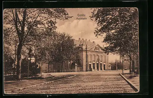 AK Görlitz, Strassenpartie mit Musikhalle