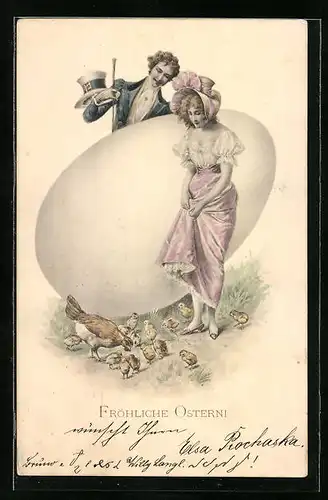 Künstler-AK M. Munk Nr.: Junges Paar mit riesigem Osterei und Hühnerfamilie