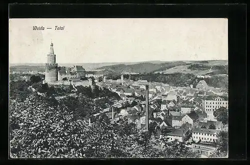 AK Weida, Totalansicht auf die Stadt mit Landschaft