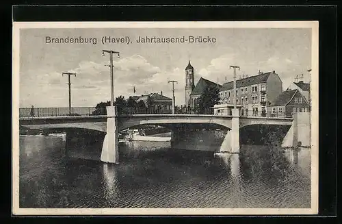 AK Brandenburg /Havel, Flusspartie mit Jahrtausend-Brücke