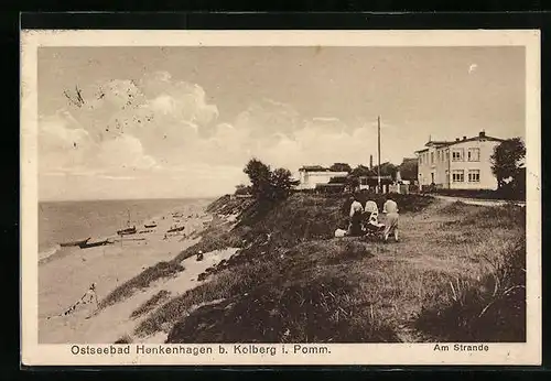 AK Henkenhagen b. Kolberg i. Pomm., Am Strande