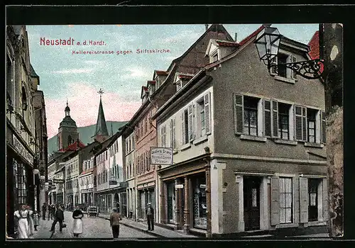 AK Neustadt a. d. Hardt, Kellereistrasse mit Friseurgeschäft Ludwig Brand gegen Stiftskirche