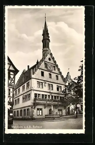 AK Weinheim a. d. B., Rathaus mit Brunnen
