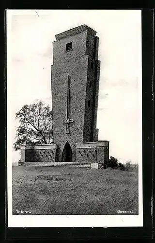 AK Teterow, Blick zum Ehrenmal