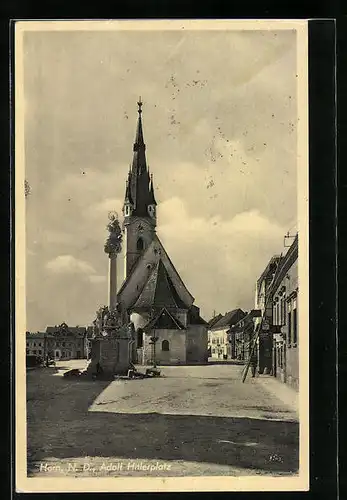 AK Horn, platz mit Kirche und Mariensäule