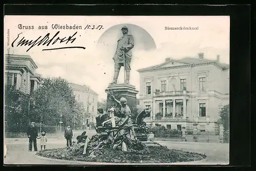 AK Wiesbaden, Blick zum Bismarckdenkmal