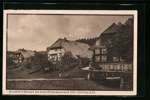 AK Bubenbach i. bad. Schwarzwald, Ortsansicht mit Blick zu den Häusern