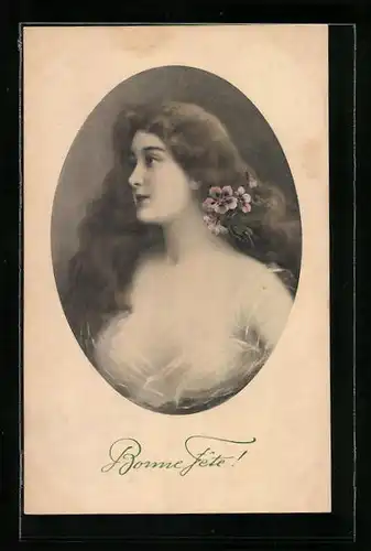 Künstler-AK M. Munk Nr. 352: Junge Dame mit Blumen im langen Haar