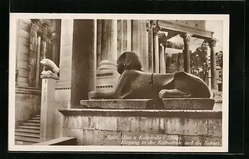 AK Split, Eingang in die Kathedrale und die Sphinx