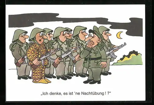 AK NVA-Soldat im Pyjama zur Nachtübung
