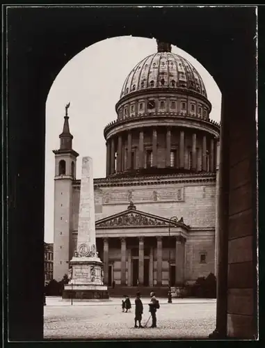 Fotografie unbekannter Fotograf, Ansicht Potsdam, St. Nikolai-Kirche & Obelisk