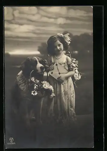 AK Mädchen mit Brief und Bernhardiner mit Blumenkorb