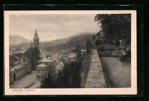 AK Baden-Baden, Blick auf den Ort von der Höhe