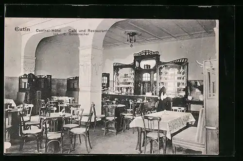 AK Eutin, Central-Hotel von E. Schumacher, Innenansicht von Cafe und Restaurant