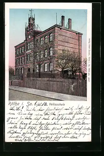 AK Rötha i. Sa., Volksschule mit Strassenpartie
