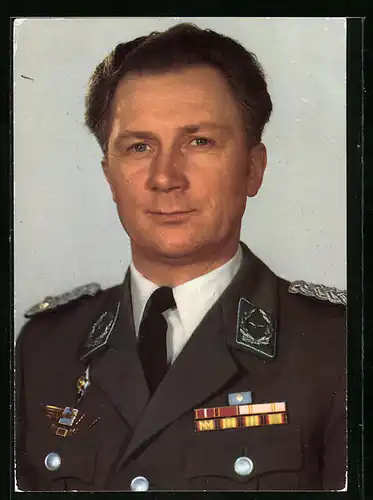 AK Erster Fliegerkosmonaut der DDR, Sigmund Jähn, Oberstleutnant der Nationalen Volksarmee