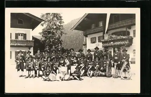 Foto-AK Waidring, die örtliche Musikkapelle