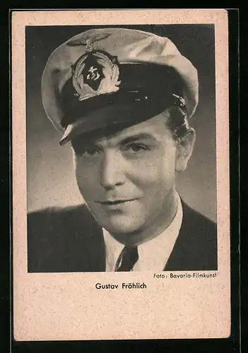 AK Schauspieler Gustav Fröhlich mit Kapitänsmütze