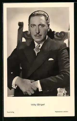 AK Schauspieler Willy Birgel ernst schauend