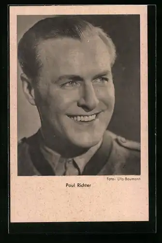 AK Schauspieler Paul Richter mit strahlendem Lächeln