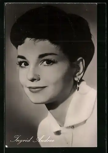 AK Schauspielerin Ingrid Andree freundlich schauend