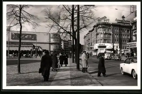 Fotografie unbekannter Fotograf, Ansicht Berlin, Kurfürstendamm, Partie am Kranzler-Eck