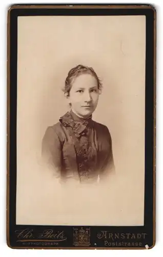 Fotografie Chr. Beitz, Arnstadt, Poststrasse, Junge Dame mit hochgestecktem Haar